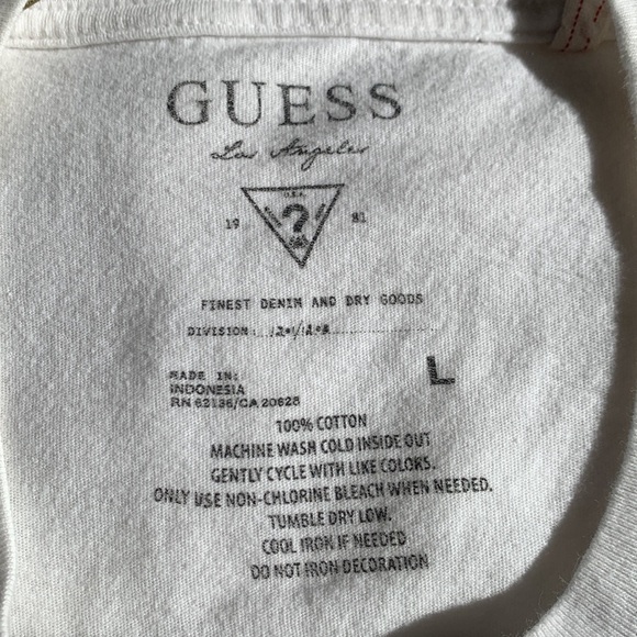 Guess White 1981 T-Shirt Men's Sz. L - Picture 4 of 9